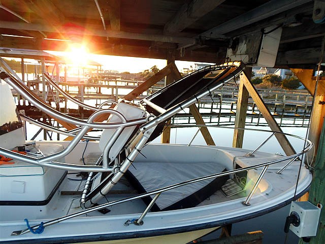 T-Top Universal Serie 600 de PoweryMax, color Negro para barcos y semirigidas. ONNautic