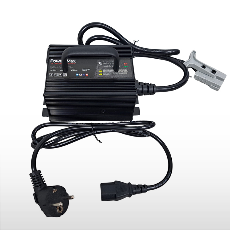 Cargador Batería de Litio LiFePO4 PoweryMax TX12100. ONNautic